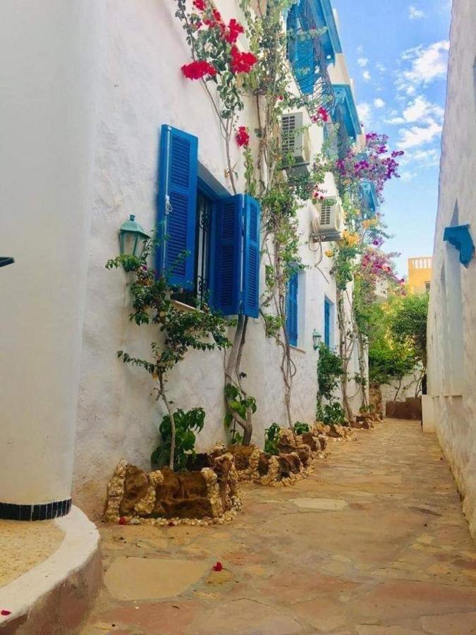 Les Jasmins De Sidi Slim